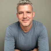 Profile Picture of B. Mullins (@BMullinsSociallyBuzzing) on Youtube