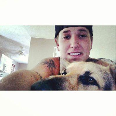 Profile Picture of Timothy Poynter (@staytrippycuhh) on Twitter
