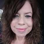 Profile Picture of Heather Lamb (@heathermarcine) on Instagram