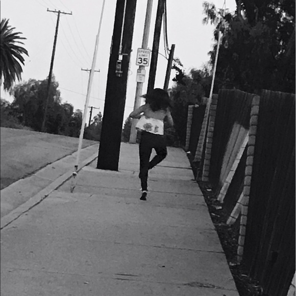 Profile Picture of Andrea Alvarez (@bannansmuncher) on Poshmark