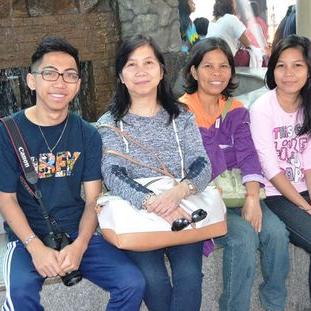 Profile Picture of Vivian Natnat DeVera (@viviannatnatdv) on Twitter