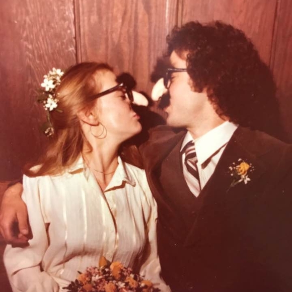 Profile Picture of Brian Abeel (@brianbabeel) on Poshmark