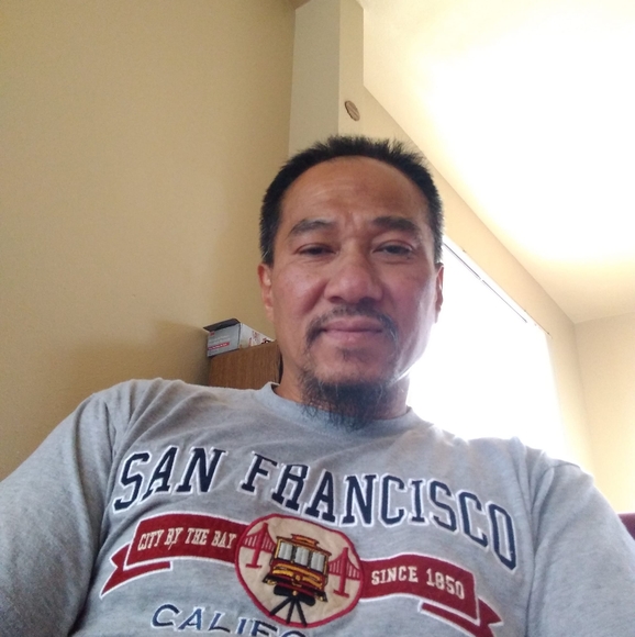 Profile Picture of PhÃ¡t Nguyen (@nevaehn2013) on Poshmark