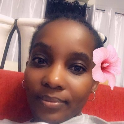 Profile Picture of Elsa Tomé (@ElsaTom4) on Twitter