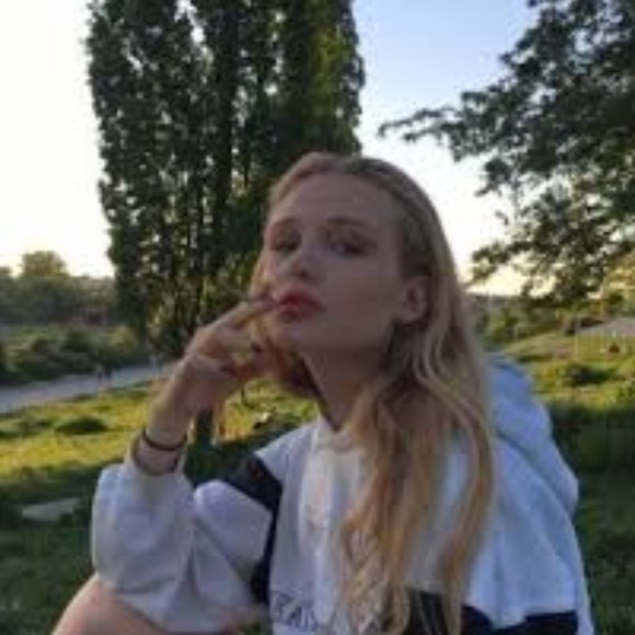 Profile Picture of Mark Oliansky (@markoliansky) on Poshmark