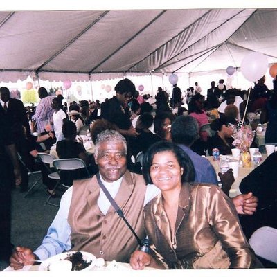 Profile Picture of Candy Bradshaw (@@candymlb) on Twitter