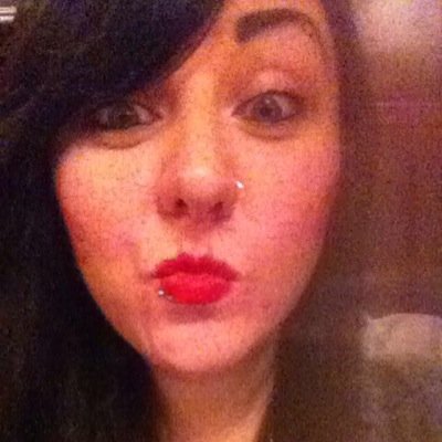 Profile Picture of Terri Moore (@tee_moore) on Twitter