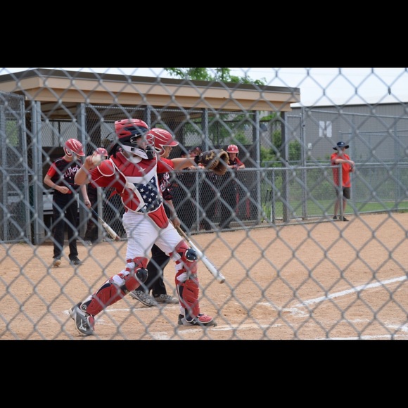 Profile Picture of Tyler Knisley (@tyler_k8) on Poshmark