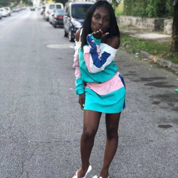 Profile Picture of Laquiesha Thurston (@laquiesha01) on Poshmark