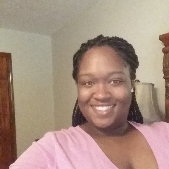 Profile Picture of Markita Mccarroll (@mmccarr86) on Poshmark