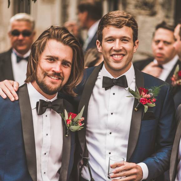 Taylor Hazlett - Poshmark Profile Picture of Taylor Hazlett (@sweetstroke9) on Poshmark