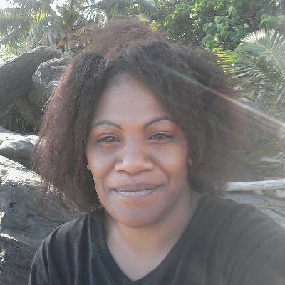 Profile Picture of Kaoua Lorenza (@KaouaLorenza) on Twitter
