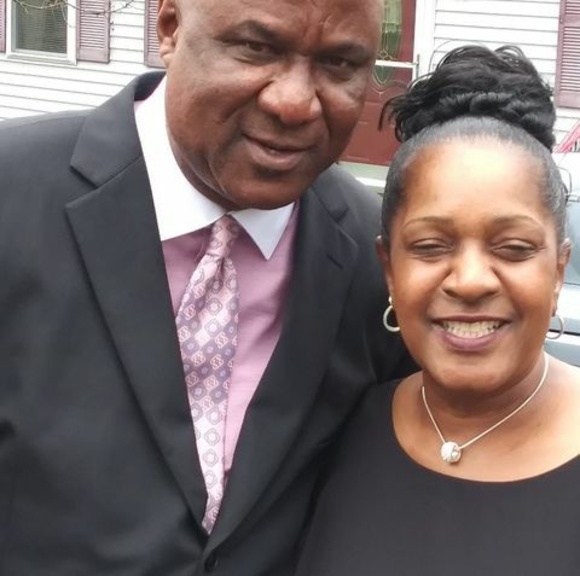 Profile Picture of Sharon Hytmiah (@sharonhytmiah) on Poshmark