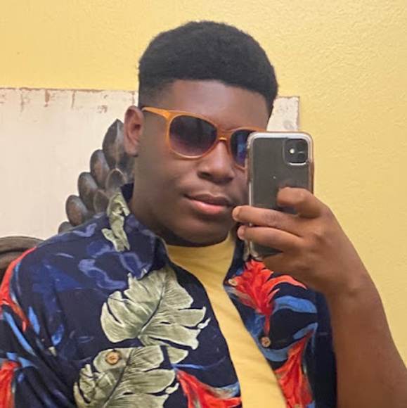 Profile Picture of Jeremiah Cummings (@jerrinip123) on Poshmark