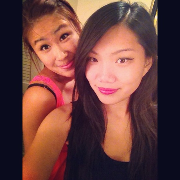 Profile Picture of Jennifer Chieng (@intolerablejen) on Poshmark