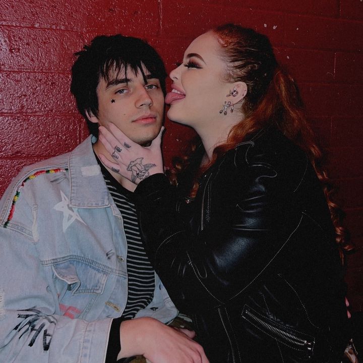 Profile Picture of kendra & michael (@michaelandkendra) on Tiktok