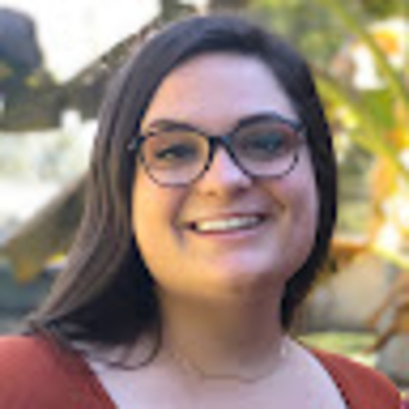 Profile Picture of Julia Dugas (@julia8696) on Poshmark