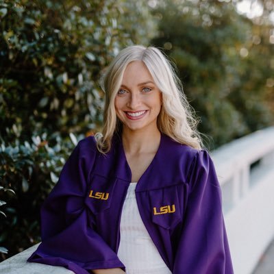 Profile Picture of Julia Hebert (@juu_grace) on Twitter