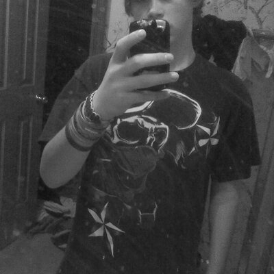 Profile Picture of Tyler Starling (@tylerstarling77) on Twitter