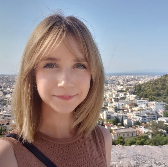 Carlee Mckeating - Poshmark Profile Picture of Carlee Mckeating (@carleepon) on Poshmark