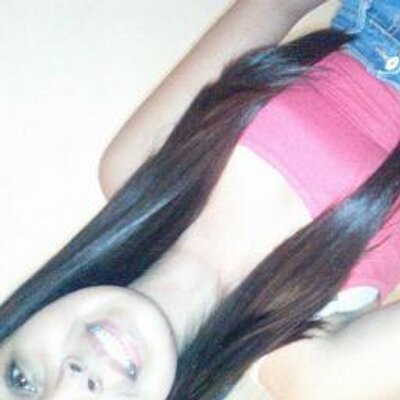 Profile Picture of Jessica Thompson (@Tiny_Cuh69) on Twitter