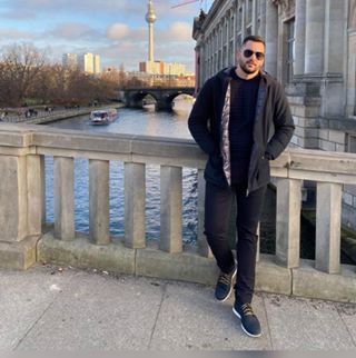 Profile Picture of Ηλίας Κατσαφάδος (@&) on Facebook