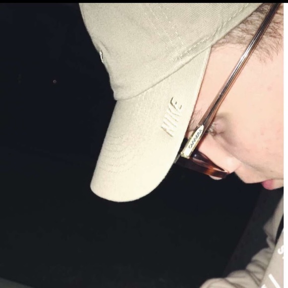 Nicolo Mambro - Poshmark Profile Picture of Nicolo Mambro (@nicolomambro) on Poshmark