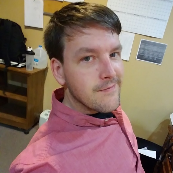 Profile Picture of Richard Gregory (@richardgregory) on Poshmark