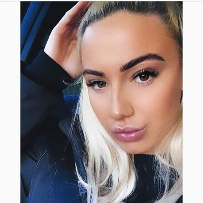 Profile Picture of Naomi Wright (@naomiwright26) on Twitter