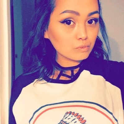 Profile Picture of Larissa Thomas (@larissathomas93) on Twitter