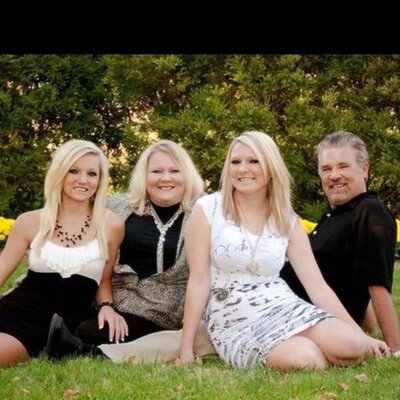 Profile Picture of Debbie Malcom (@malcom_debbie) on Twitter