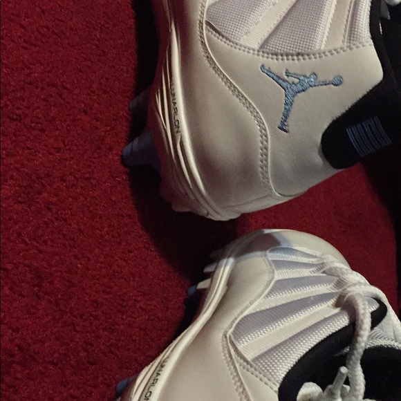 Profile Picture of Aaron Adams (@aadams14543) on Poshmark