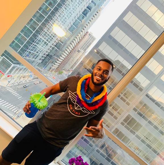 Profile Picture of Gregory Graham (@gregorygraha304) on Poshmark