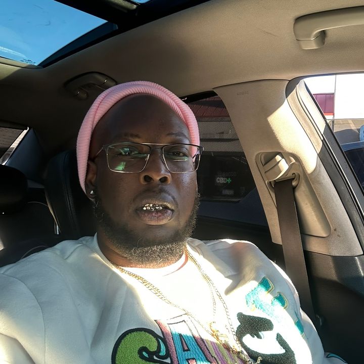 Profile Picture of Lorenzo Slater (@lorenzoslater) on Tiktok