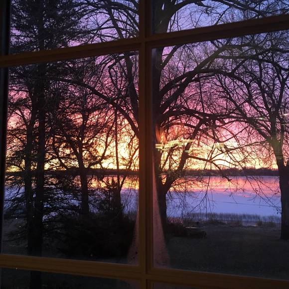 Sandy Brovold - Poshmark Profile Picture of Sandy Brovold (@sandybrovold) on Poshmark