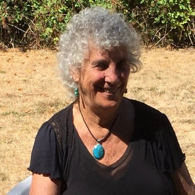 Profile Picture of Kate Marks (@circleofsong) on Twitter