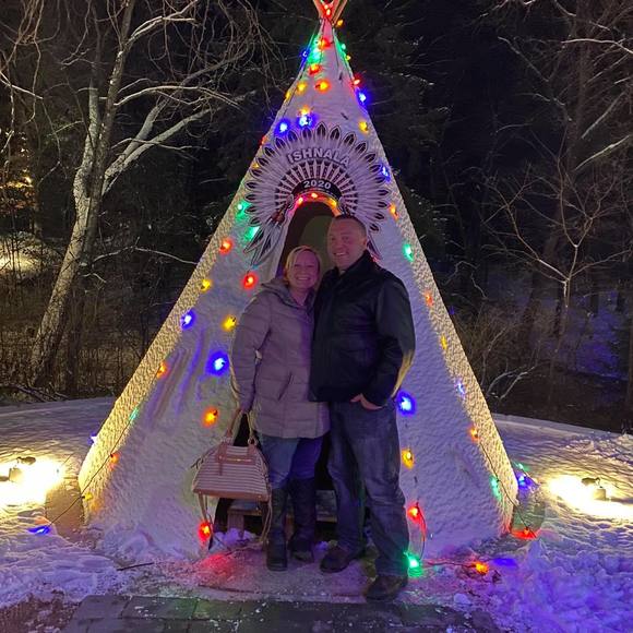 Profile Picture of Andrea Kruschke (@andreakelsey) on Poshmark