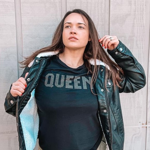 Profile Picture of Megan diamond Sooklall (@msooklall22) on Poshmark