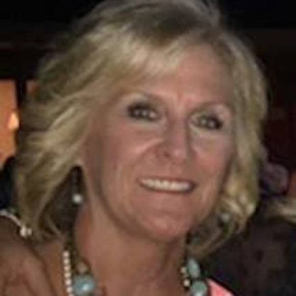 Profile Picture of Kathy Lemmons (@lklemmons) on Poshmark