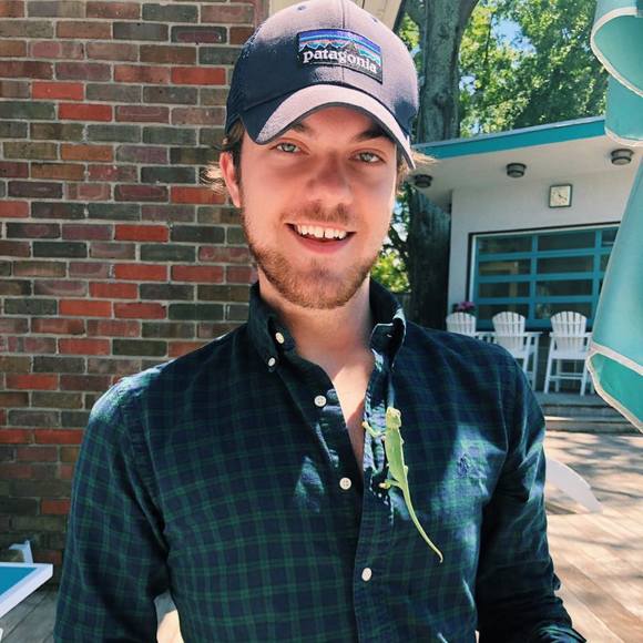 Profile Picture of Peter Coopersmith (@petercoops) on Poshmark