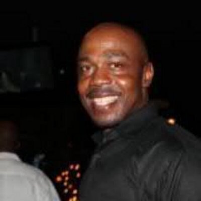 Profile Picture of John Chiles (@2WriteMan) on Twitter