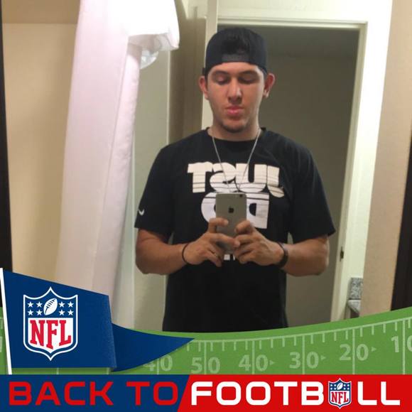 Profile Picture of Joshua Rubio (@rufio4424) on Poshmark