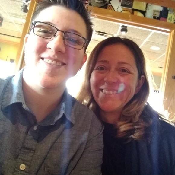 Paula Mateyka - Poshmark Profile Picture of Paula Mateyka (@paula5302) on Poshmark