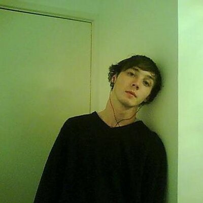 Profile Picture of Andrew McGuirk (@ILikeBurntToast) on Twitter