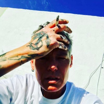 Profile Picture of Alice Temple (@alicetemple) on Twitter