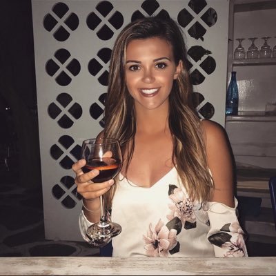 Profile Picture of Amanda Nixon (@amandanixon16) on Twitter