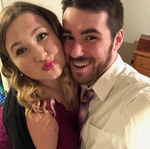 Profile Picture of Jenna Deblauwe (@jennadeblauwe) on Poshmark