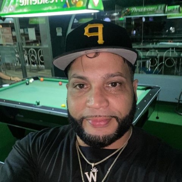 Profile Picture of Will Rodriguez (@wilsondashely) on Poshmark