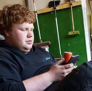 Profile Picture of Florian Kahlert (@florian.kahlert.5) on Facebook