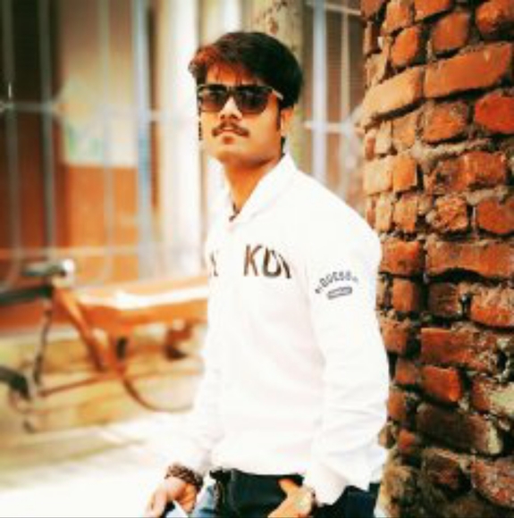 Profile Picture of Triloki Sharma (@trilokis641) on Poshmark